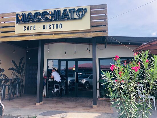 Opinión de Macchiato Café Bistró 1 Macchiato Café Bistró: Opiniones, menú y experiencias imperdibles