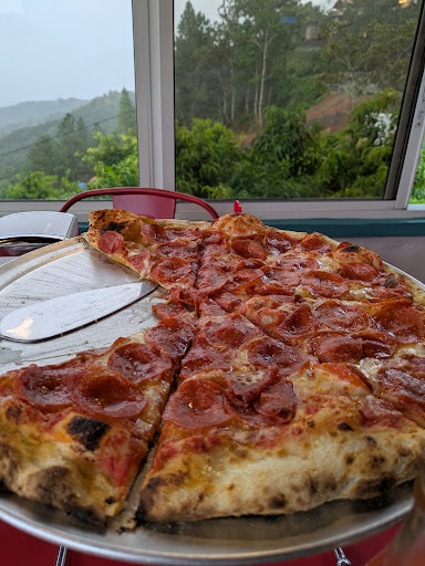 Buena Pizza Social Club
