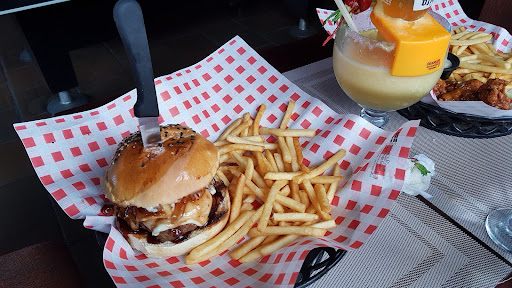 Pits Burguer & Grill
